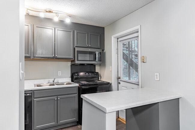 Legacy of Athens Apartments in Athens, GA - Foto de edificio - Interior Photo