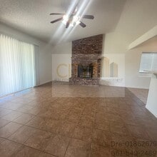 11017 Baron Ave in Bakersfield, CA - Building Photo - Building Photo