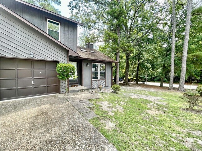 820 Anarine Rd in Fayetteville, NC - Building Photo - Building Photo