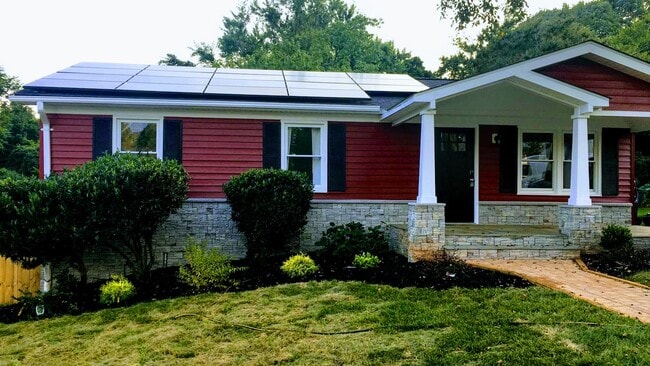 property at 1308 Hampton St