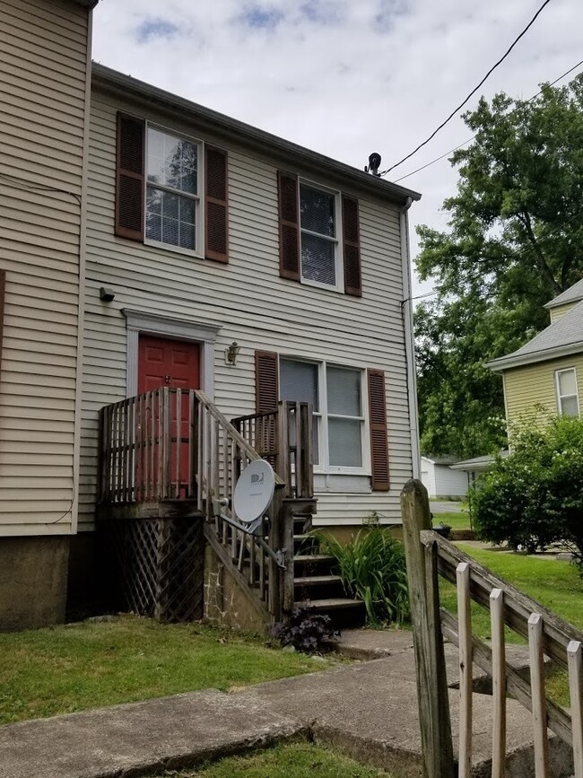 455-457-457 Grove St in Morgantown, WV - Building Photo - Building Photo