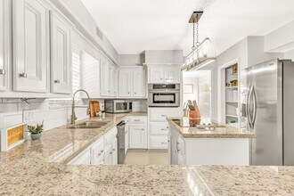 5421 Blue Haven Dr in Willis, TX - Building Photo - Building Photo