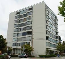 Berkeley Town House Apartments