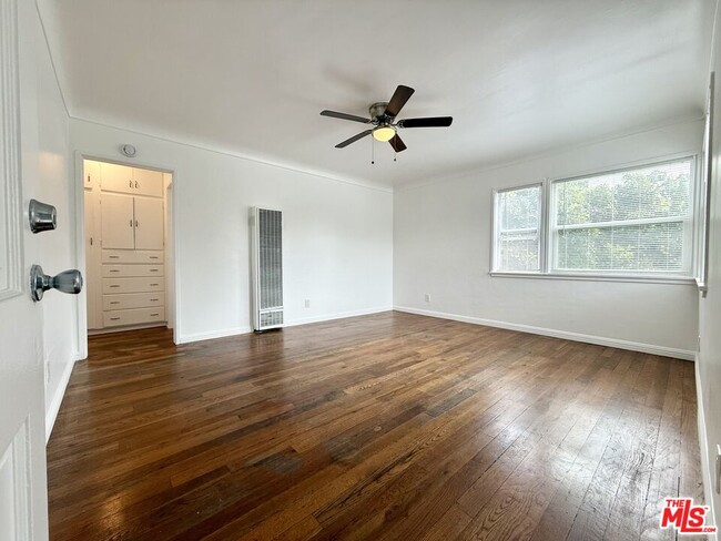 5659 Dairy Ave in Long Beach, CA - Building Photo - Building Photo