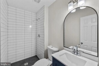 8529 Englewood Ct in Manassas Park, VA - Building Photo - Building Photo