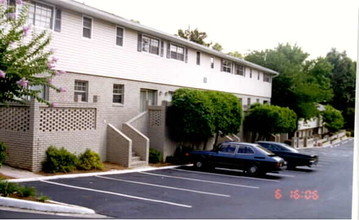 The Arbors at Sandy Springs in Atlanta, GA - Building Photo - Building Photo