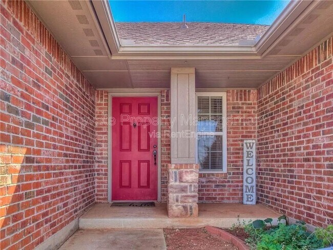 6812 NW 157th St in Edmond, OK - Building Photo - Building Photo