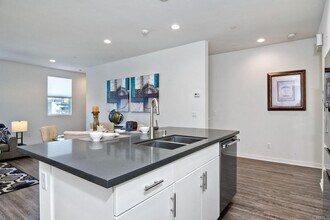 1569 Vista del Mar Way in Oceanside, CA - Building Photo - Building Photo