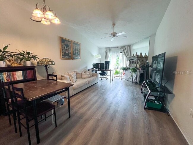 3446 NW 37th Ave in Gainesville, FL - Building Photo - Building Photo