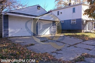 3722 Larchmont St in Flint, MI - Building Photo - Building Photo