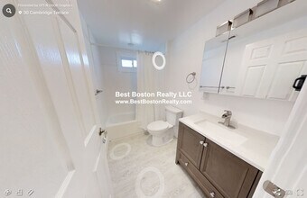 30 Cambridge Terrace, Unit 2 in Cambridge, MA - Building Photo - Building Photo