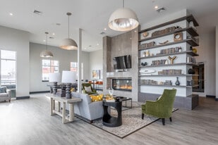 SilverLake in Belleville, NJ - Building Photo