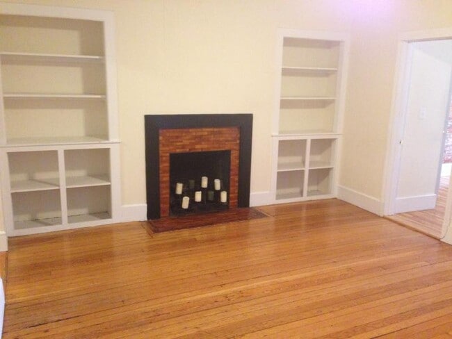 11 Aberdeen St in Boston, MA - Building Photo - Building Photo