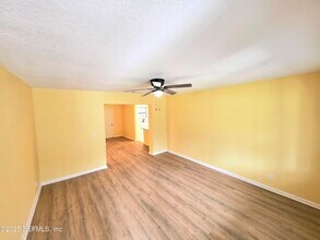 4951 Dallen Lea Dr in Jacksonville, FL - Building Photo - Building Photo