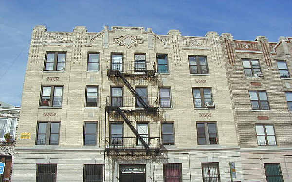 1677 President St in Brooklyn, NY - Building Photo - Building Photo