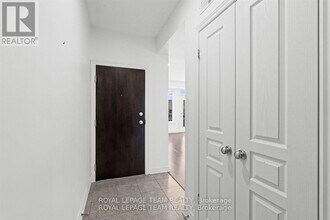 40 Tayside Private in Ottawa, ON - Building Photo - Building Photo