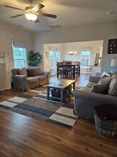 109 Bachmans Trl in Hampstead, NC - Building Photo - Building Photo