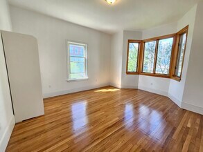 40 Spring Garden St in Boston, MA - Building Photo - Building Photo