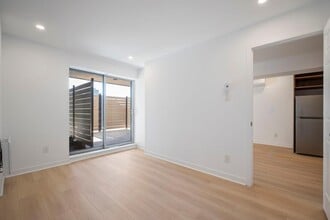 1625 Blvd. De Maisonneuve Ouest in Montréal, QC - Foto de edificio - Building Photo