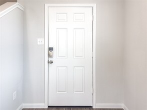 13368 Burbot Dr in Shenandoah, TX - Building Photo - Building Photo