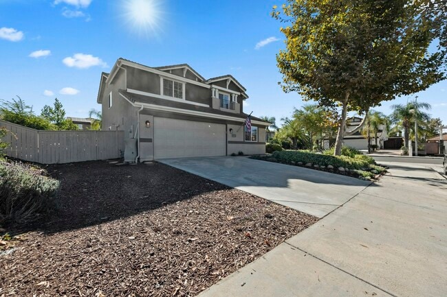 property at 39312 Vía Belleza