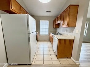 252 Harrison St in Scottsburg, IN - Building Photo - Building Photo