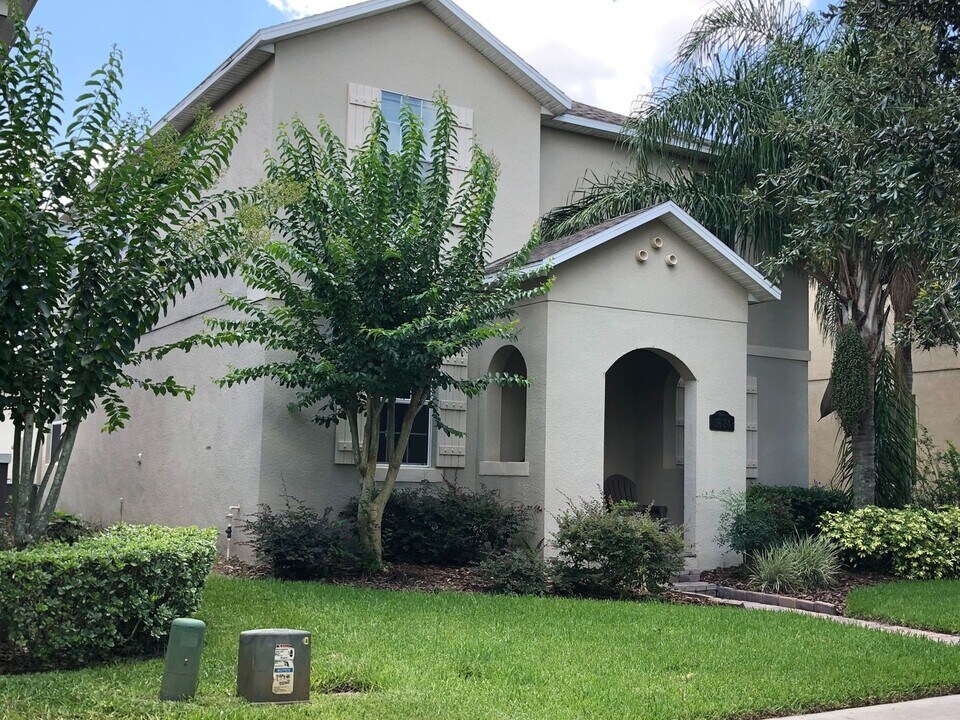 5674 New Independence Pkwy-Unit -1014 in Winter Garden, FL - Foto de edificio