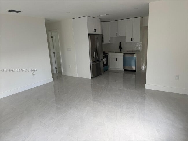 15920 NW 17th Ct in Opa Locka, FL - Building Photo - Building Photo