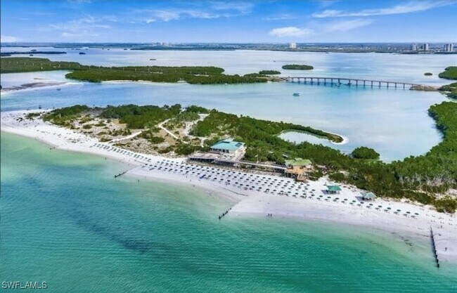 24420 Reserve Ct in Bonita Springs, FL - Building Photo - Building Photo