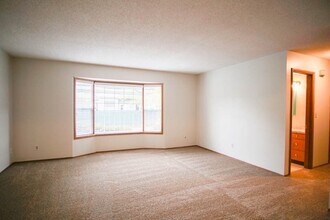2130 NE Clackamas St in Portland, OR - Building Photo - Building Photo