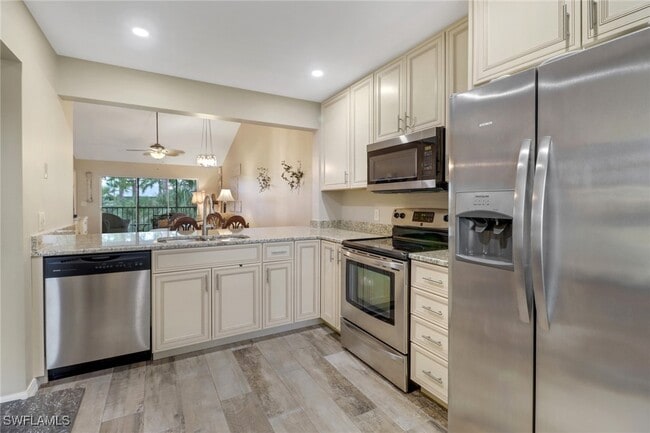 property at 3002 Sandpiper Bay Cir