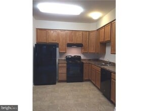 27 Franklin Cir in Somerdale, NJ - Building Photo - Building Photo