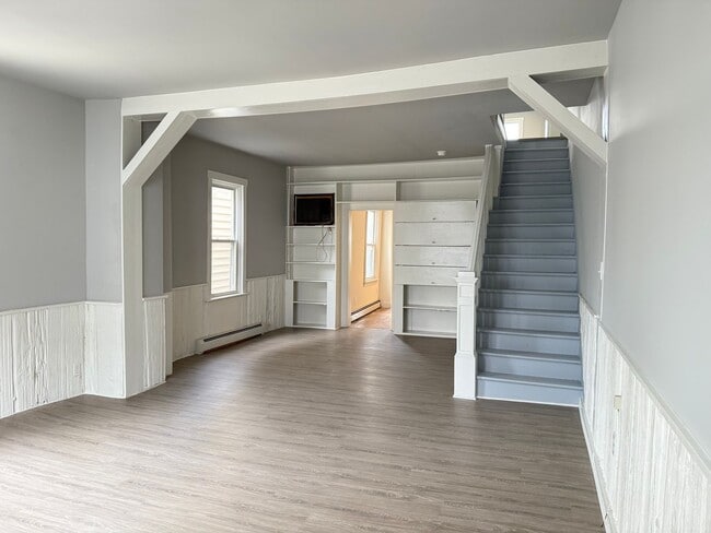 123 S Main St in Manheim, PA - Building Photo - Building Photo