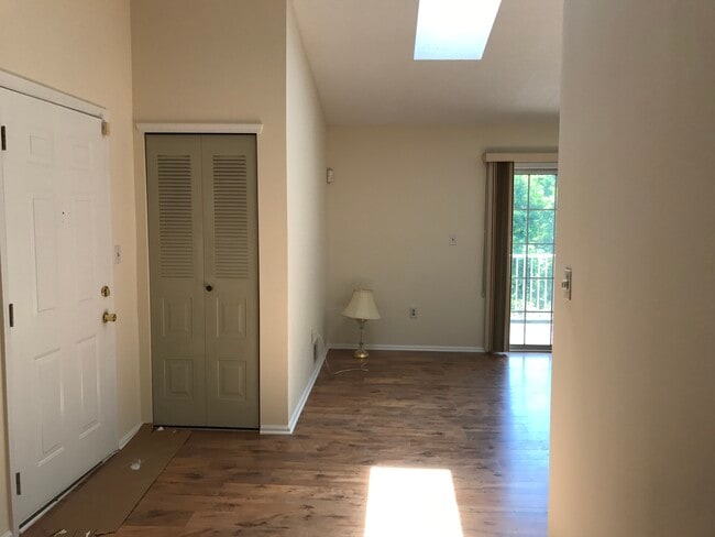 29 Amberly Ct, Unit 29