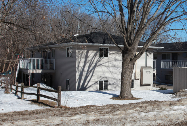 Skyline Apartments in Sauk Rapids, MN - Building Photo - Building Photo