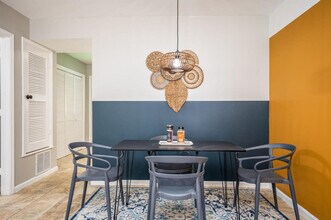 1283 Sweet Pine Dr in Norcross, GA - Building Photo - Building Photo