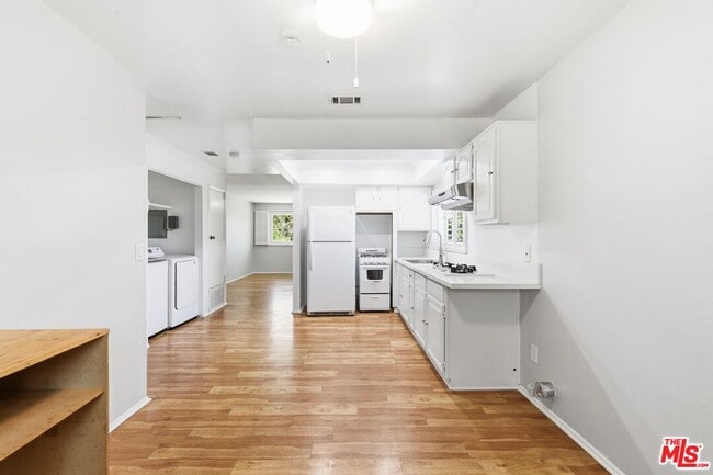 property at 2752 Guirado St