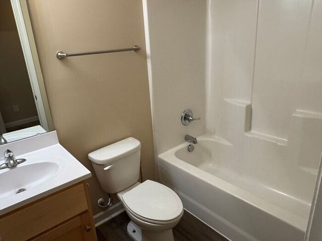 132 Brookwood Ave NE in Concord, NC - Building Photo - Building Photo