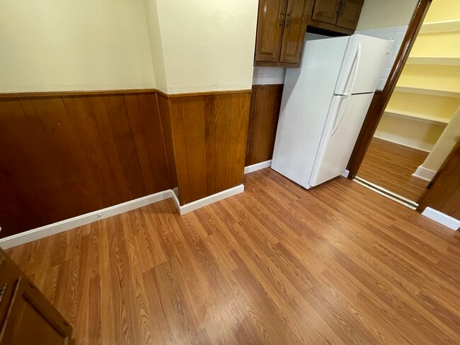 227 Holland St, Unit 2 in Somerville, MA - Building Photo - Building Photo