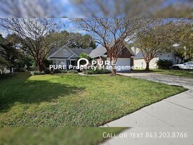 321 Rice Bay Dr in Mount Pleasant, SC - Building Photo