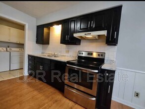 7817 Southfield Dr in Southport, IN - Building Photo - Building Photo