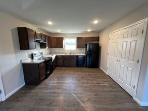 1000 Lakeway Dr in Labadie, MO - Building Photo - Building Photo