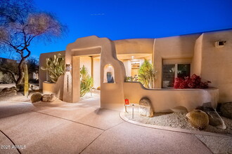 34068 N 79th Way in Scottsdale, AZ - Foto de edificio - Building Photo