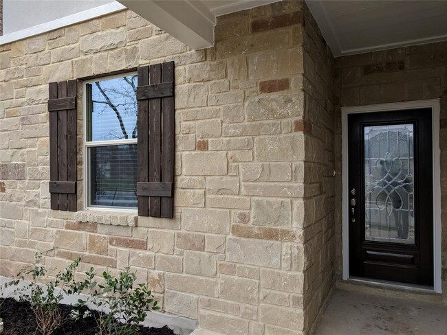 341 Mary Max Cir in San Marcos, TX - Building Photo - Building Photo