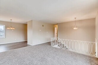 1384 Alberta Ct in Glendale Heights, IL - Building Photo - Building Photo