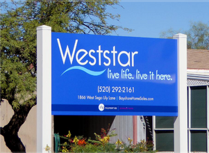 Weststar in Tucson, AZ - Building Photo - Primary Photo