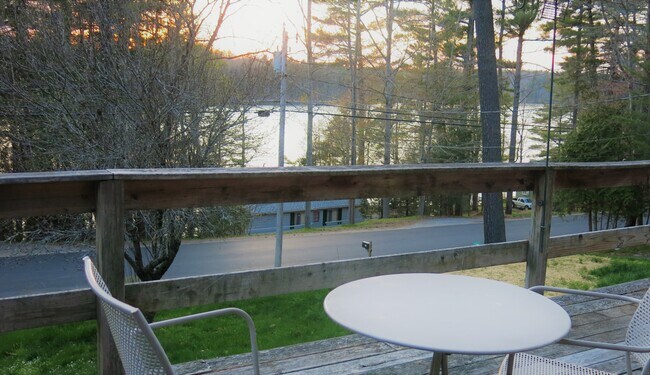 490 Cross Point Rd, Unit 2BR plus office in Edgecomb, ME - Building Photo - Building Photo