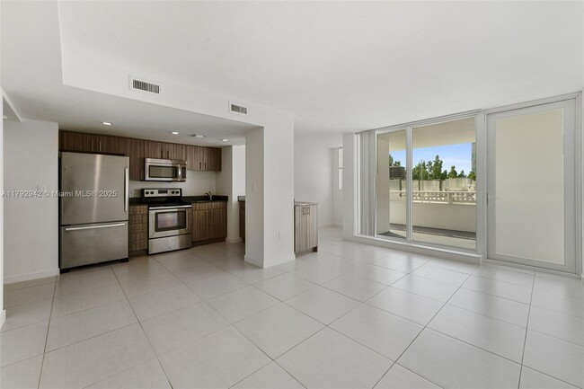 property at 910 West Ave