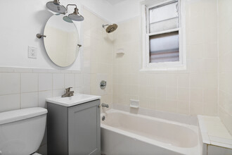 739 Pennsylvania Ave in Brooklyn, NY - Building Photo - Interior Photo