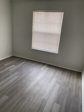 1956 Lake Atriums Cir in Orlando, FL - Building Photo - Building Photo